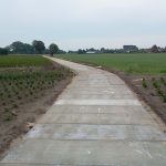 Zufahrtswege mit betonplatten | De Keij