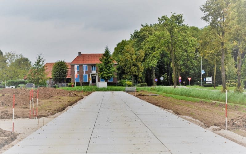Zufahrtswege Betonplatten | Projekt Baumschule Opheusden